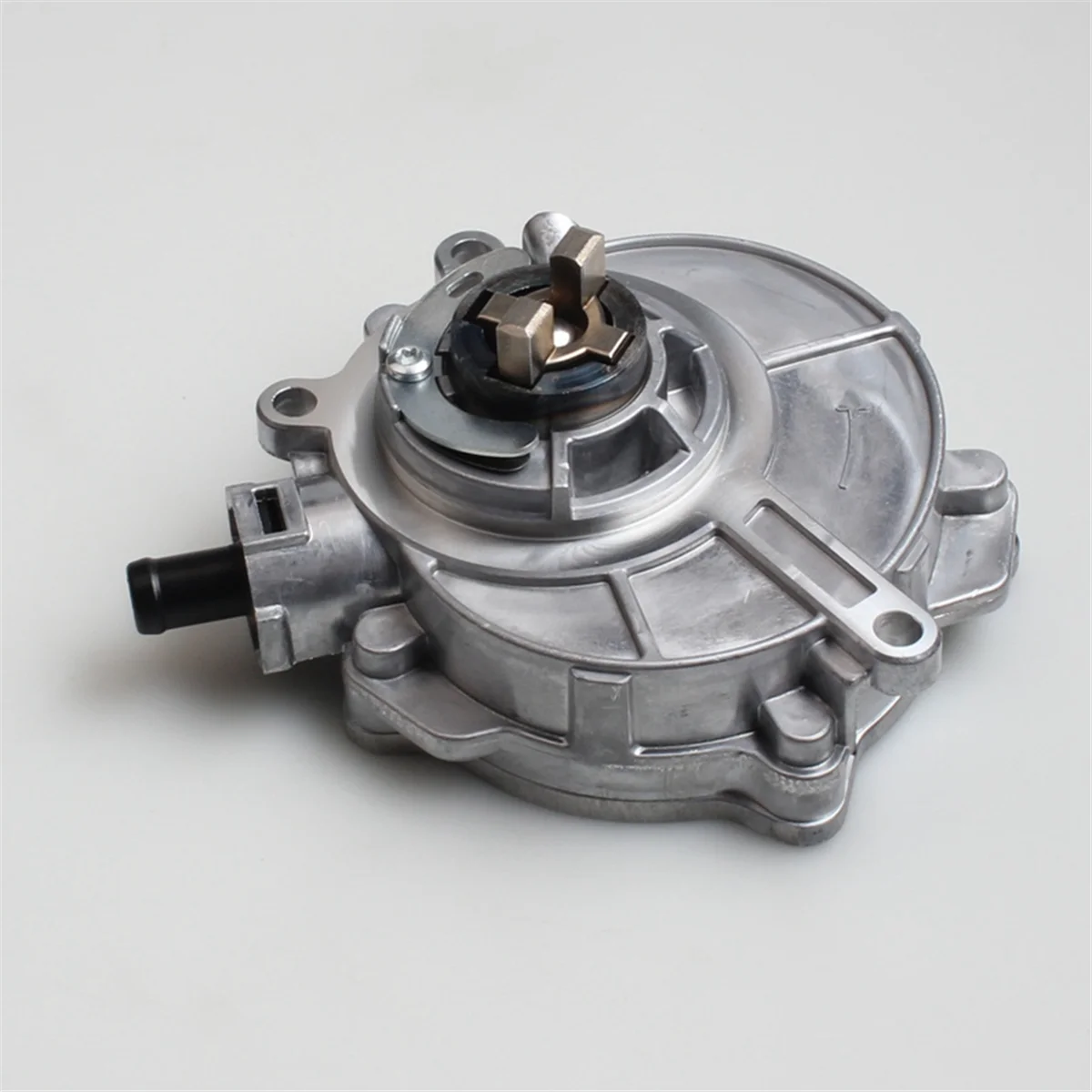 Car Brake Booster Pump for Audi A4 A5 A6 A7 A8 Q5 Q7 VW Touareg Brake Vacuum Pump 06E145100K/M/R