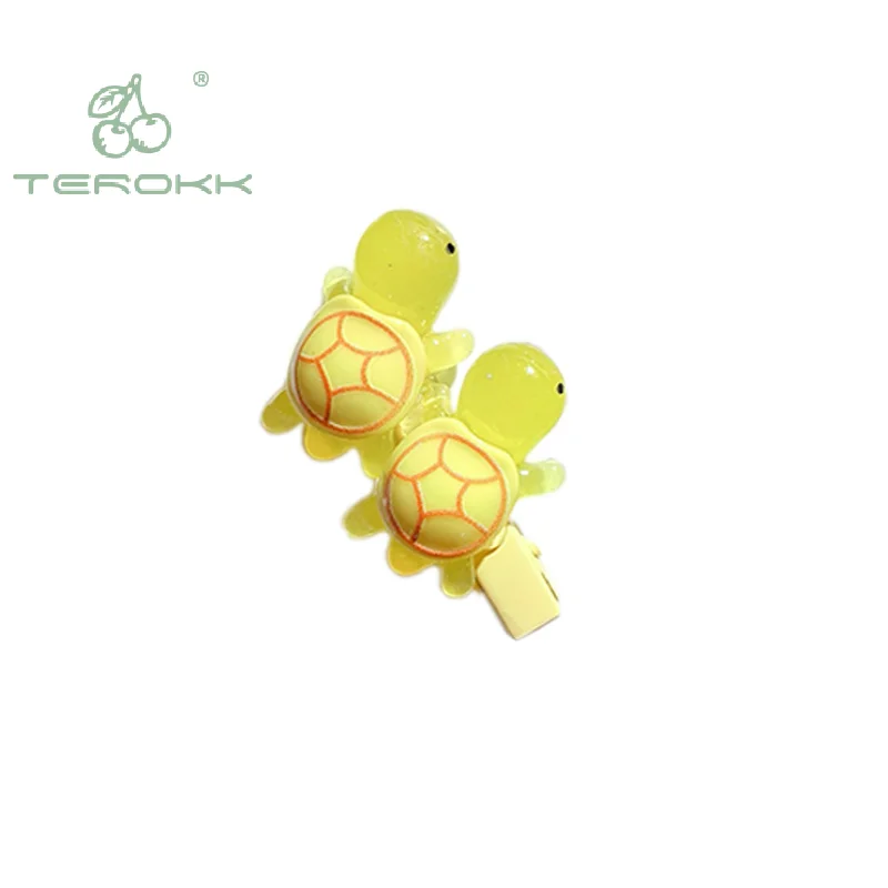 Mini Luminous Turtle Resin Hairpin Glow-in-the-dark Color Turtle Woman Hair Accessories Decoration Bangs Ornament