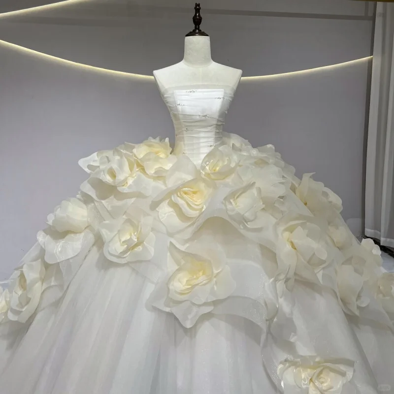 

Белое платье Quinceanera с открытыми плечами и 3D цветочной наклейкой, длинный хвост, платья de 15, Quinceanera ﻿ Настроить