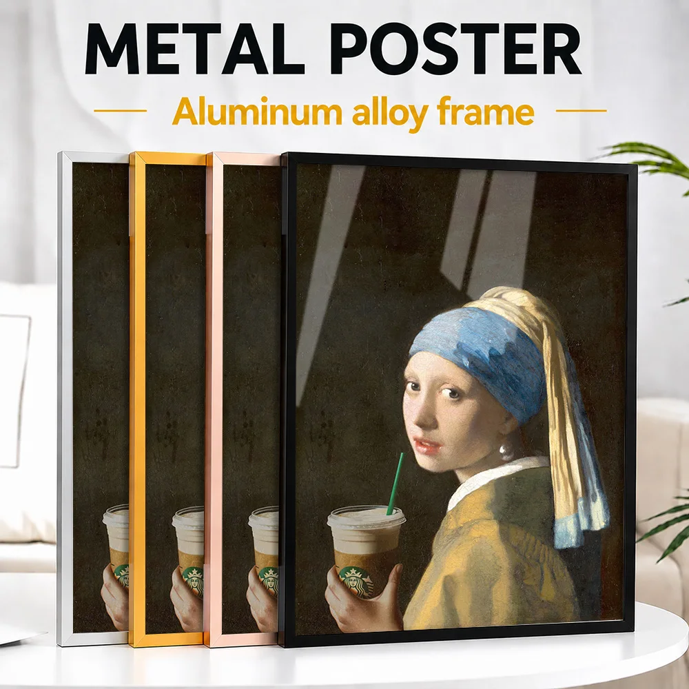 Póster metálico con marco, parodia de la película «La chica con el pendiente de perlas», con diseño gráfico personalizado, ideal como adorno de pared para una habitación o como regalo para un coleccionista.