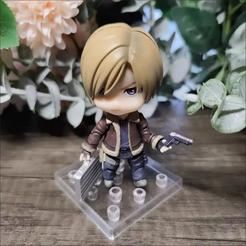 Nuevo 10cm en Stock Original Resident Evil 4 Remake 2337 Leon S. Kennedy Q versión muñecas de acción Anime Pvc modelo chico juguete de cumpleaños