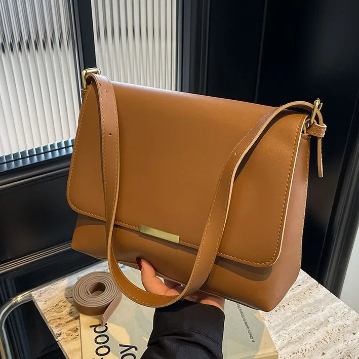 

Chic 2025 Casual Crossbody Bag for Women, Elegant Top Handle Sling, Fashionable Bag with Inner Pocket for City & Dating​