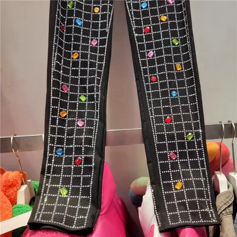 Imagem -05 - Calças de Cristal Elástico Feminino Strass de Perfuração Quente Slim Leggings Listradas Frisadas Diamantes Estrelados Calças Arco-íris Pantalons