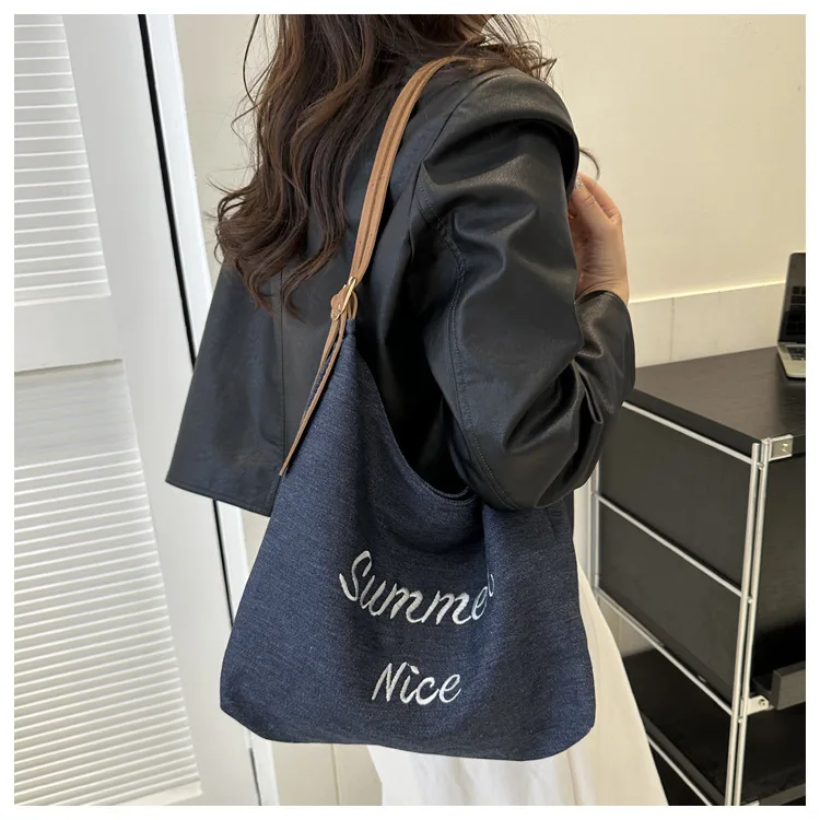 New Denim Crossbody Bag For Women Vintage Shoulder Bags Fashion Korean Design Half Moon Bag Casual Female Underarm Handbags