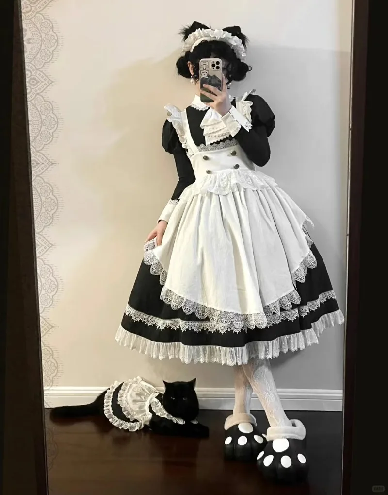 

Весенняя новая женская одежда в европейском средневековом стиле: кружевной фартук + платье Лолита с длинными рукавами, элегантный ретро-комплект из двух предметов, женские наряды