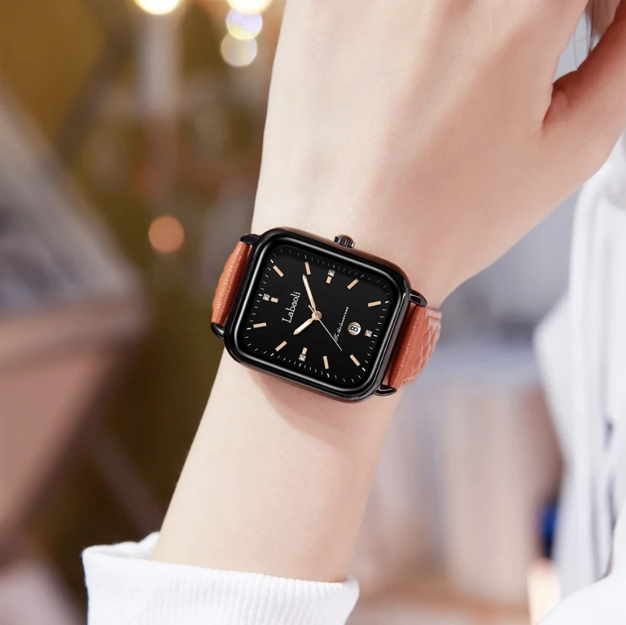 ساعة كوارتز مربعة الشكل جديدة فاخرة وخفيفة الوزن للسيدات إكسسوارات للسيدات هدية عيد ميلاد للنساء هدايا نسائية #2