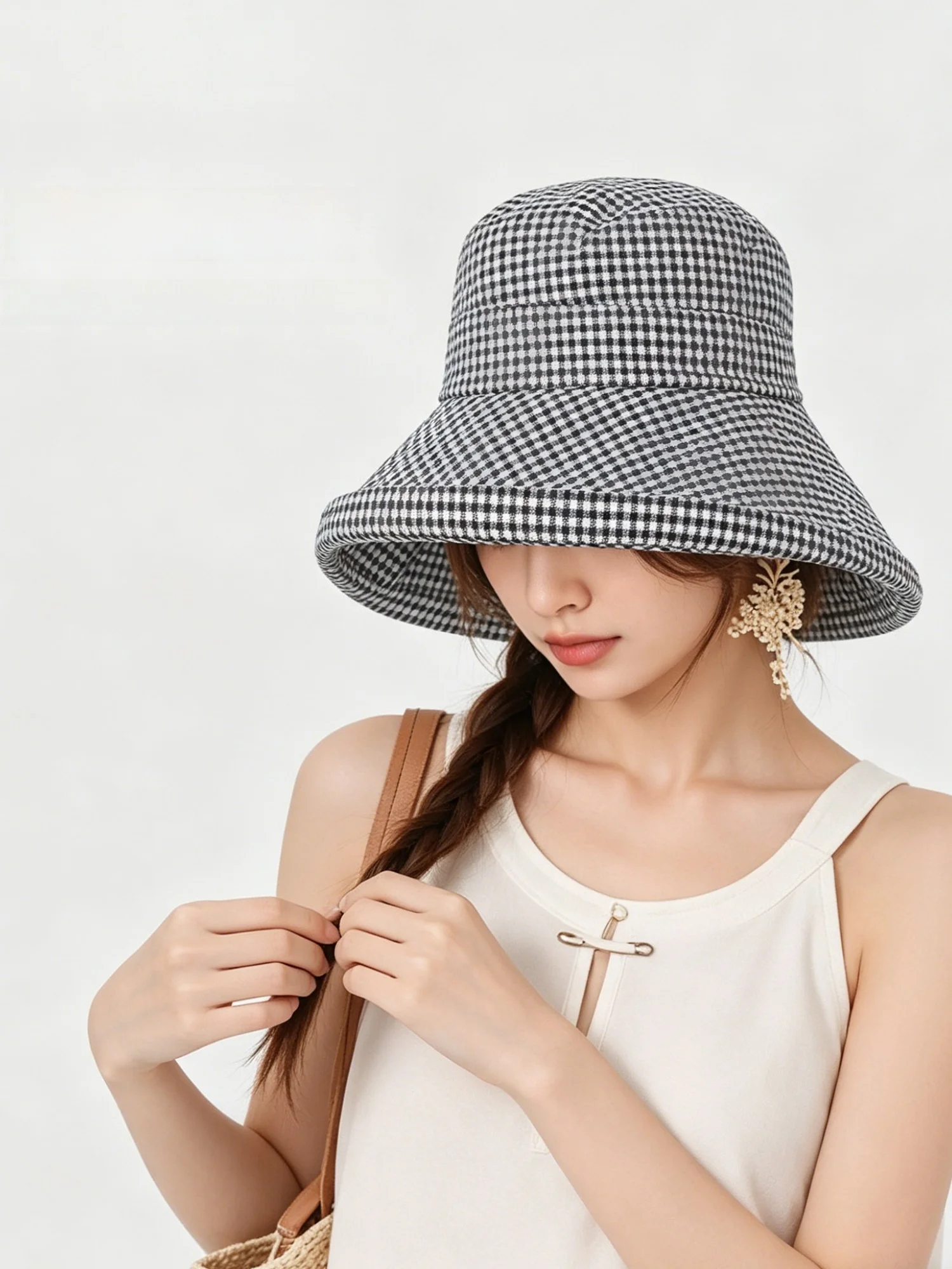 2026-new-women's-fishing-cap-black-white-plaid-outdoor-sunshade-wide-brim-foldable-breathable-uv-protection-spring-summer-hat