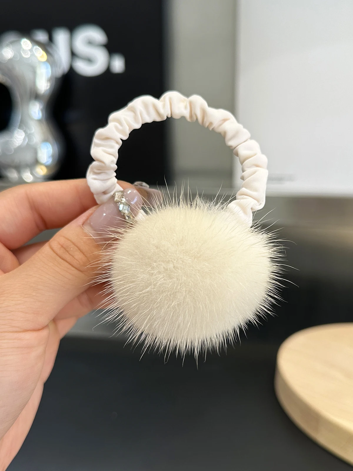 Hair Rope Real Mink Fur Ball Elastic Bands Woman Luxury Genuine Rubber Band Hair Ring Accessories Fur Fluffy Hair Ties Girls