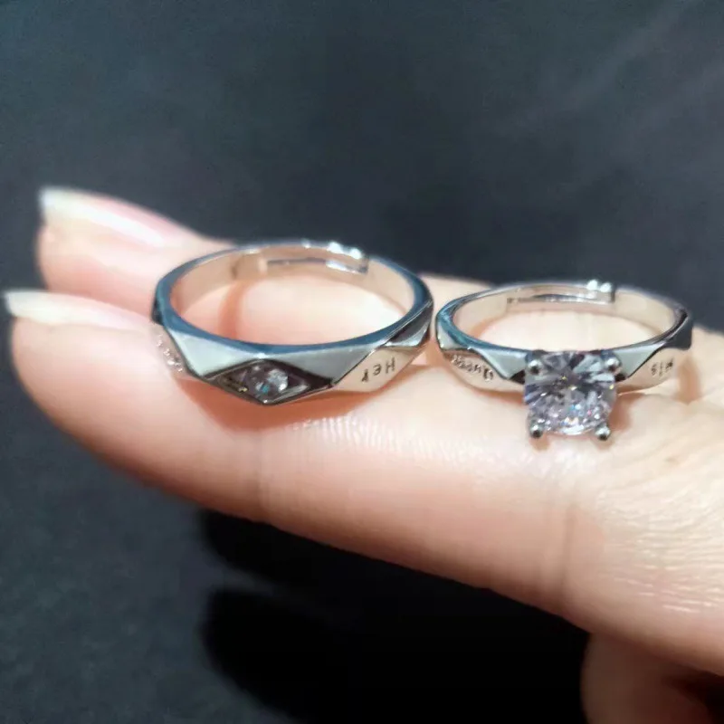 Anillo de Compromiso Moderno para Parejas con Letra y Piedra de Circonio Cúbico, Regalo para el Día de San Valentín