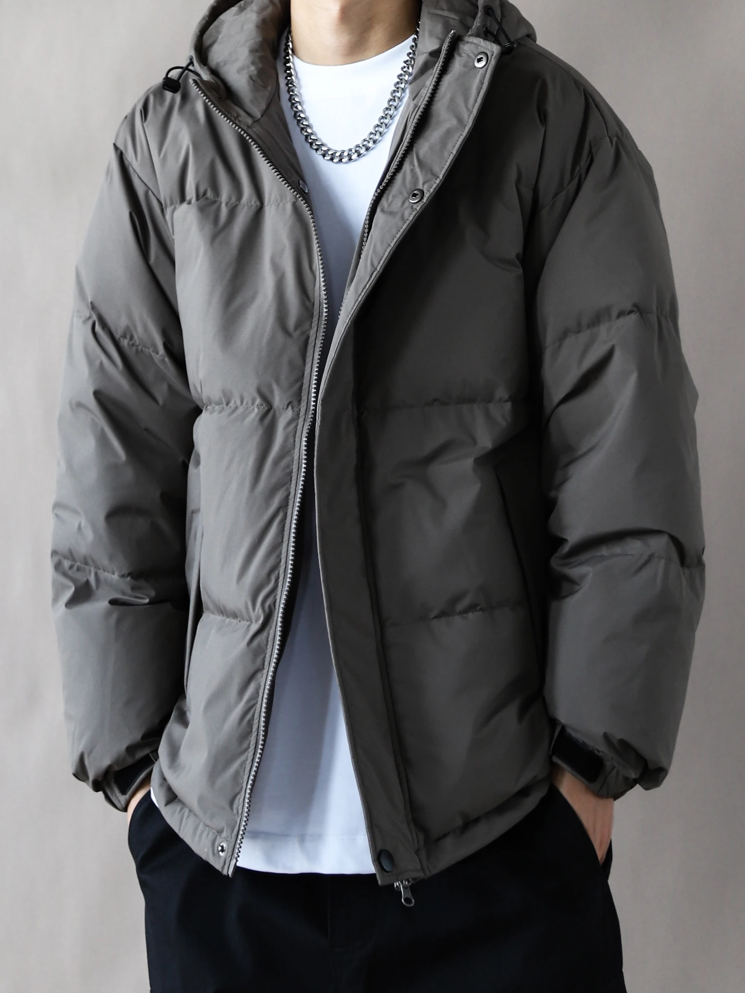 

Thiened 90 down Polyester Fiber Men's Winter Jaet Special Fluorine Tee-Proof Loose Fit Hooded Coat Warm Brown Color