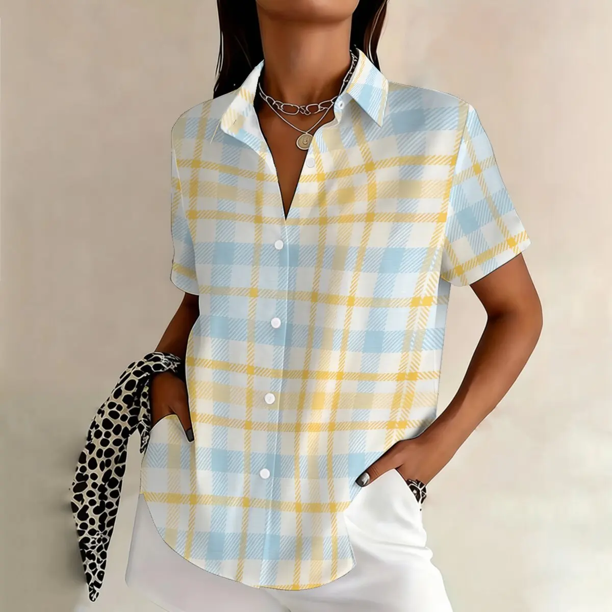 

Women's plus-size short-sleeve shirt, retro literary plaid print, simple and capable for workplace, social and casual outings.