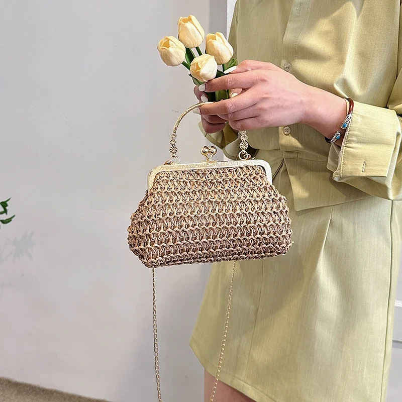 Torebki damskie 2023 Summer Beach Straw Bags Exquisite Gold Chain Party Banquet Purse Hand Woven Handbag Female Clutch Bag