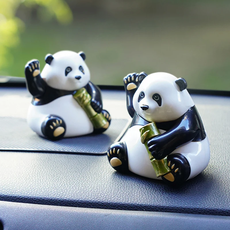 1pcs Solar Powered Lucky Panda Waving Arm Beckoning Chinese Fengshui Shaking Hand Welcome Cute Panda Figurine Car Decoration