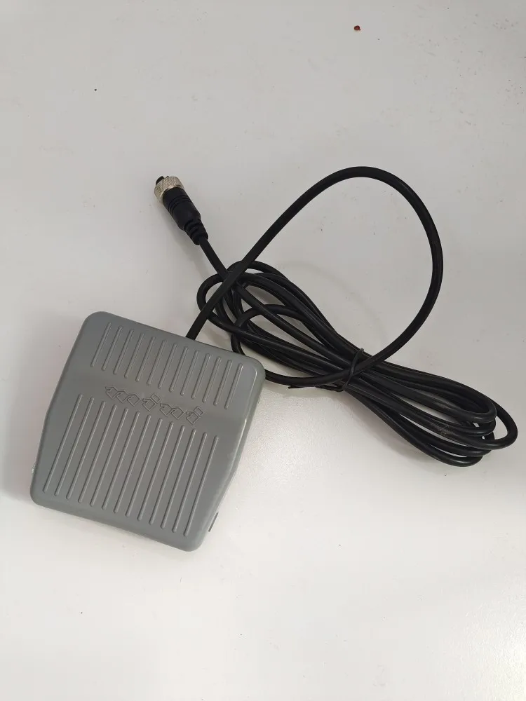 분말 충전 기계용 풋 스위치 페달 스위치