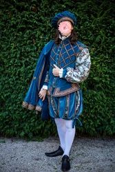 Medieval Renaissance Tudor Mens Costume Blue Royal Noble Prince Costume Tudor Elizabethan King Henry Cosplay Ball Gown with Cape