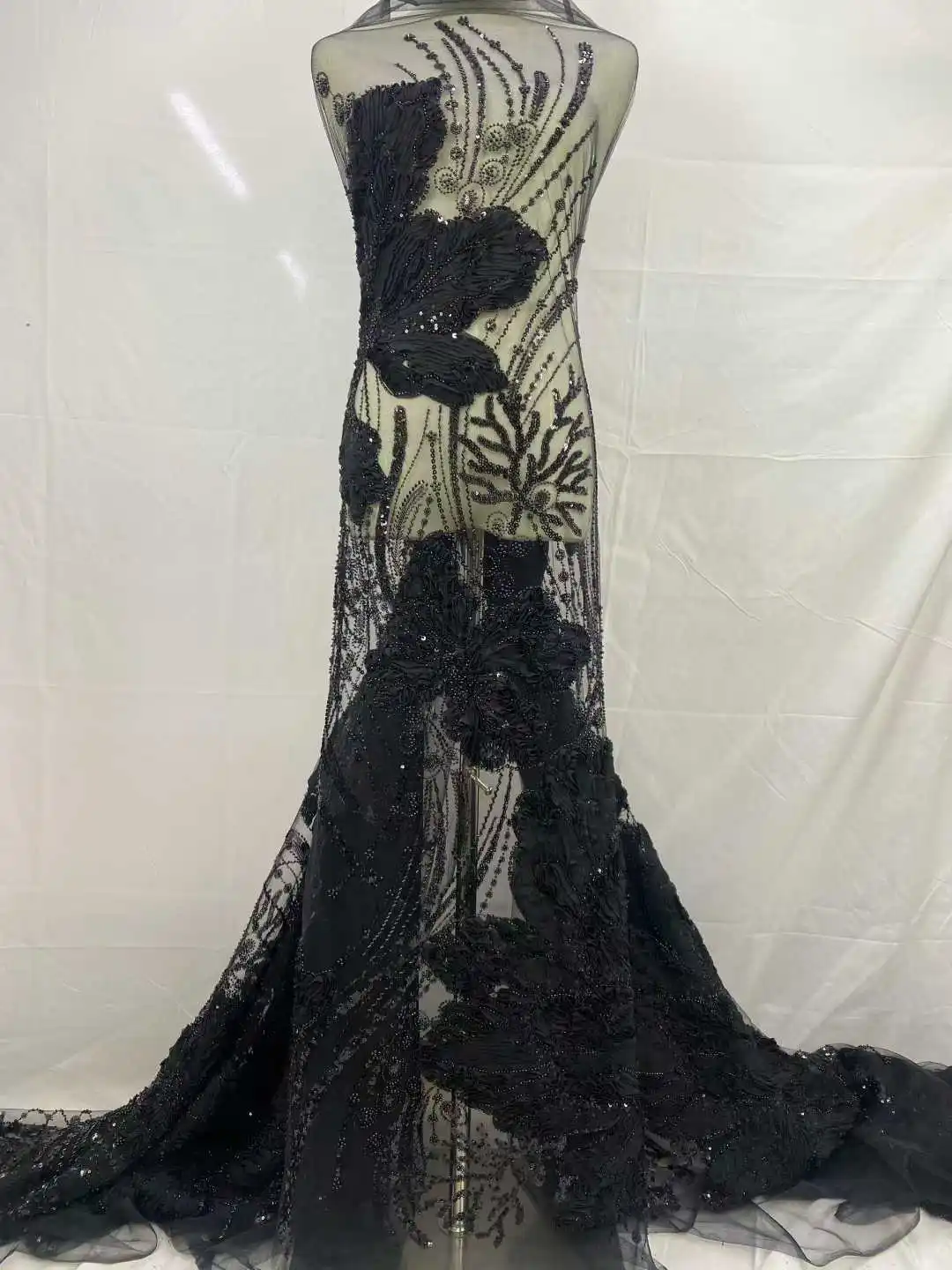 Tela de encaje de lentejuelas francesas africanas 2025, tela de encaje de tul con bordado de flores 3D de alta calidad para costura de vestido de novia nigeriano