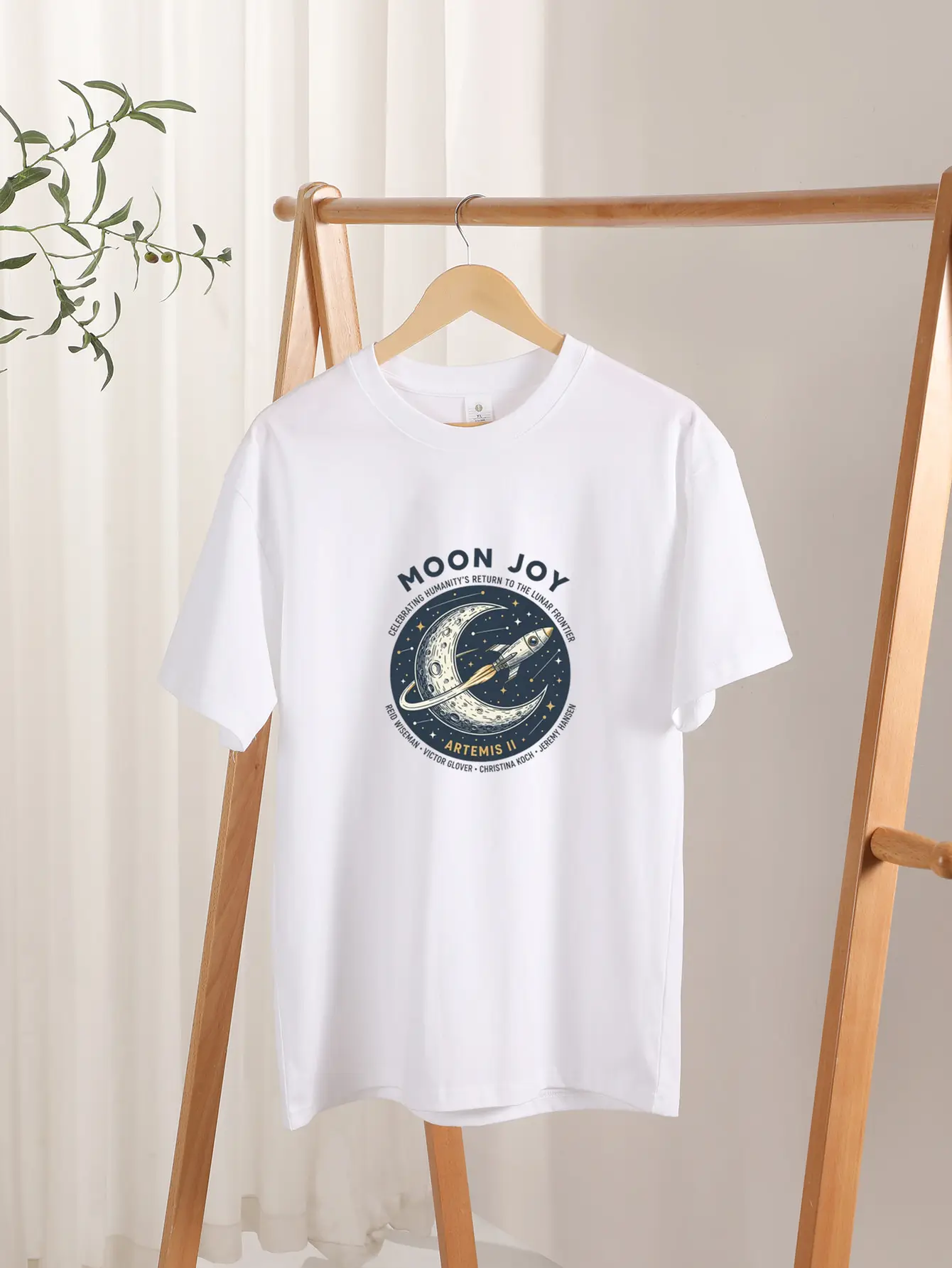 2026 New Style Moon Joy Artemis II Pure Cotton Comfortable T-shirt Humanity Returns to the Moon Gift Women's Summer T-shirt