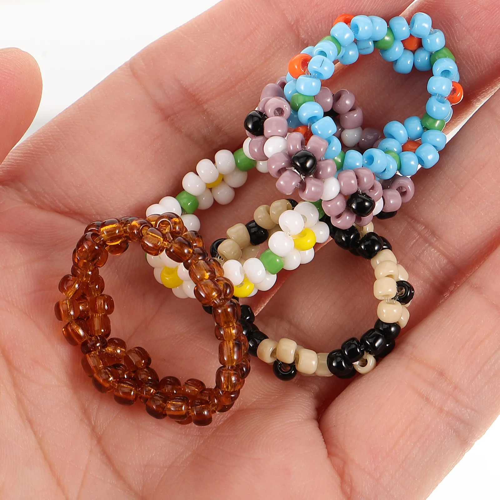 

5Pcs Random Color Flower Rings Durable Fine Workmanship Comfortable Hand Feeling Lady Adorable Jewelry Rings