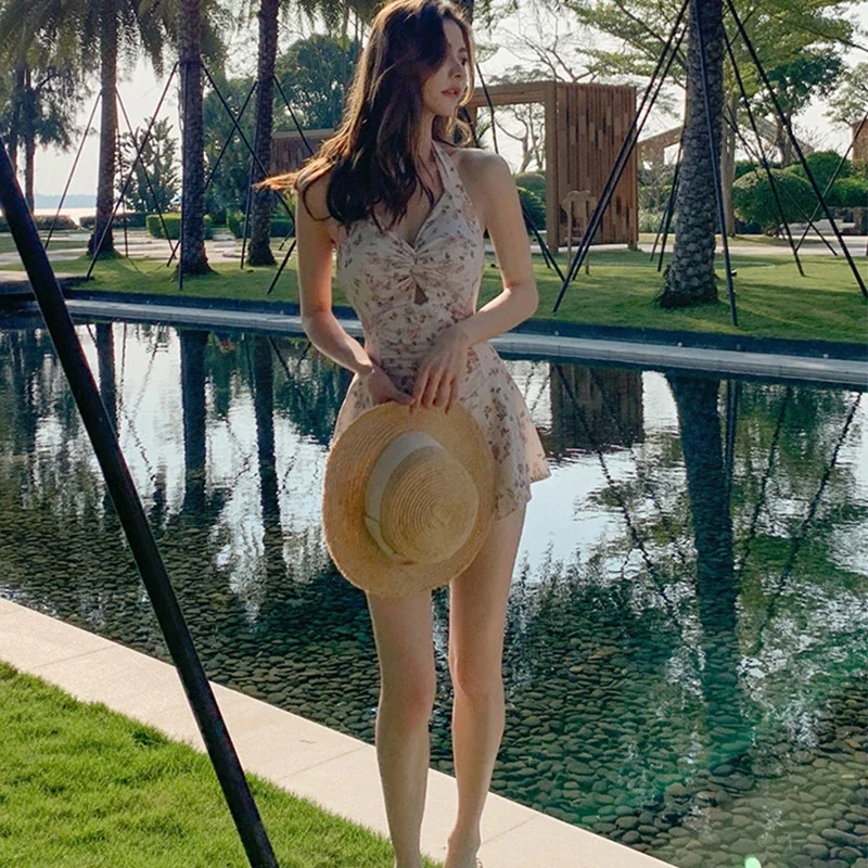 Traje de baño bonito y dulce con cuello colgante para mujer, ropa de playa Sexy de una pieza, traje de baño, Vestido de playa, traje de baño de cintura alta para niñas