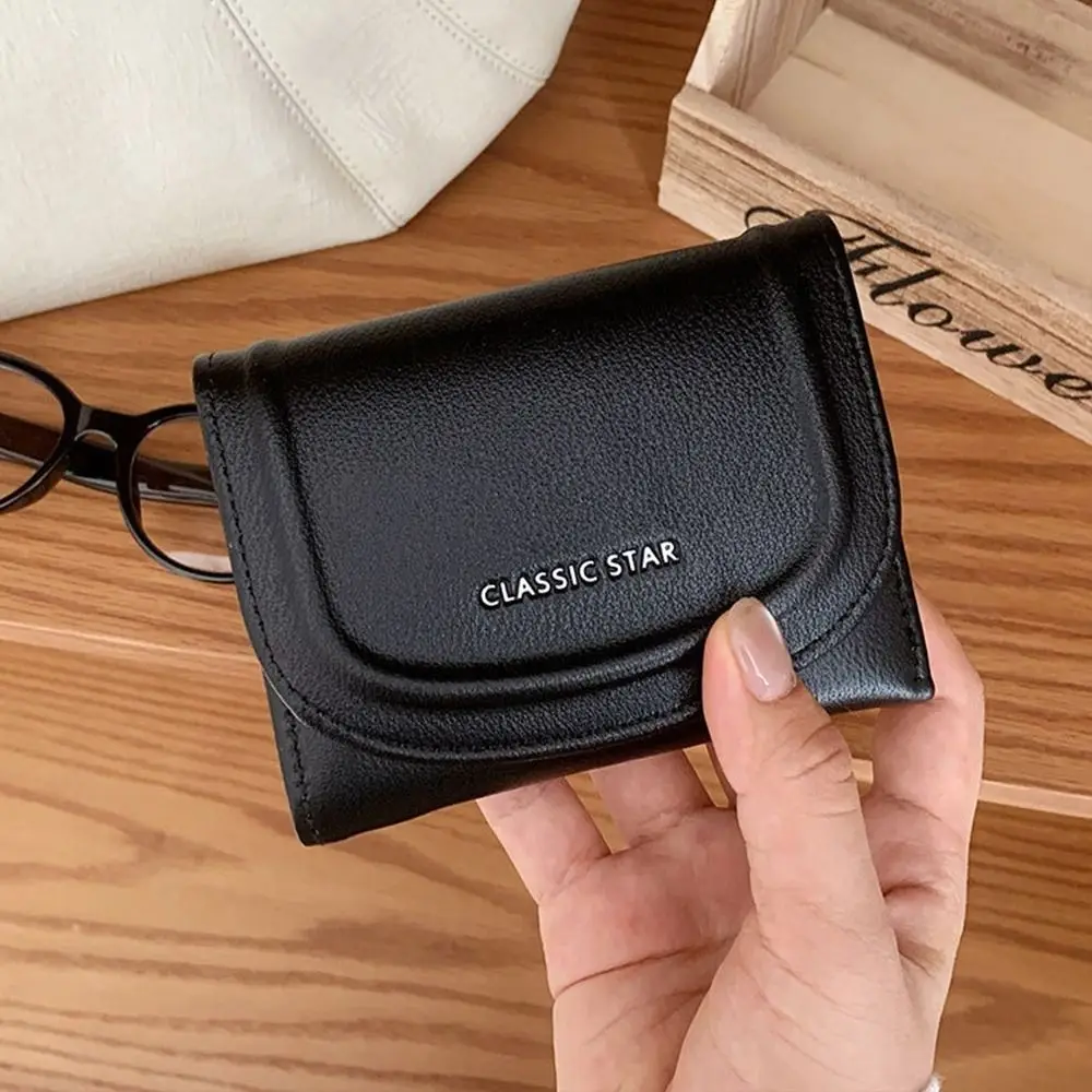 محفظة نسائية متعددة البطاقات قابلة للطي بلون سادة محفظة قصيرة من جلد البولي يوريثان محفظة بسيطة للطلاب للسيدات