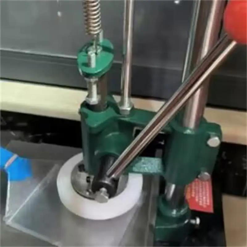 Hand Press Grab Cake Squeezing Machine Manual Dough Round Press Tool Pizza Pastry Pressing Machine