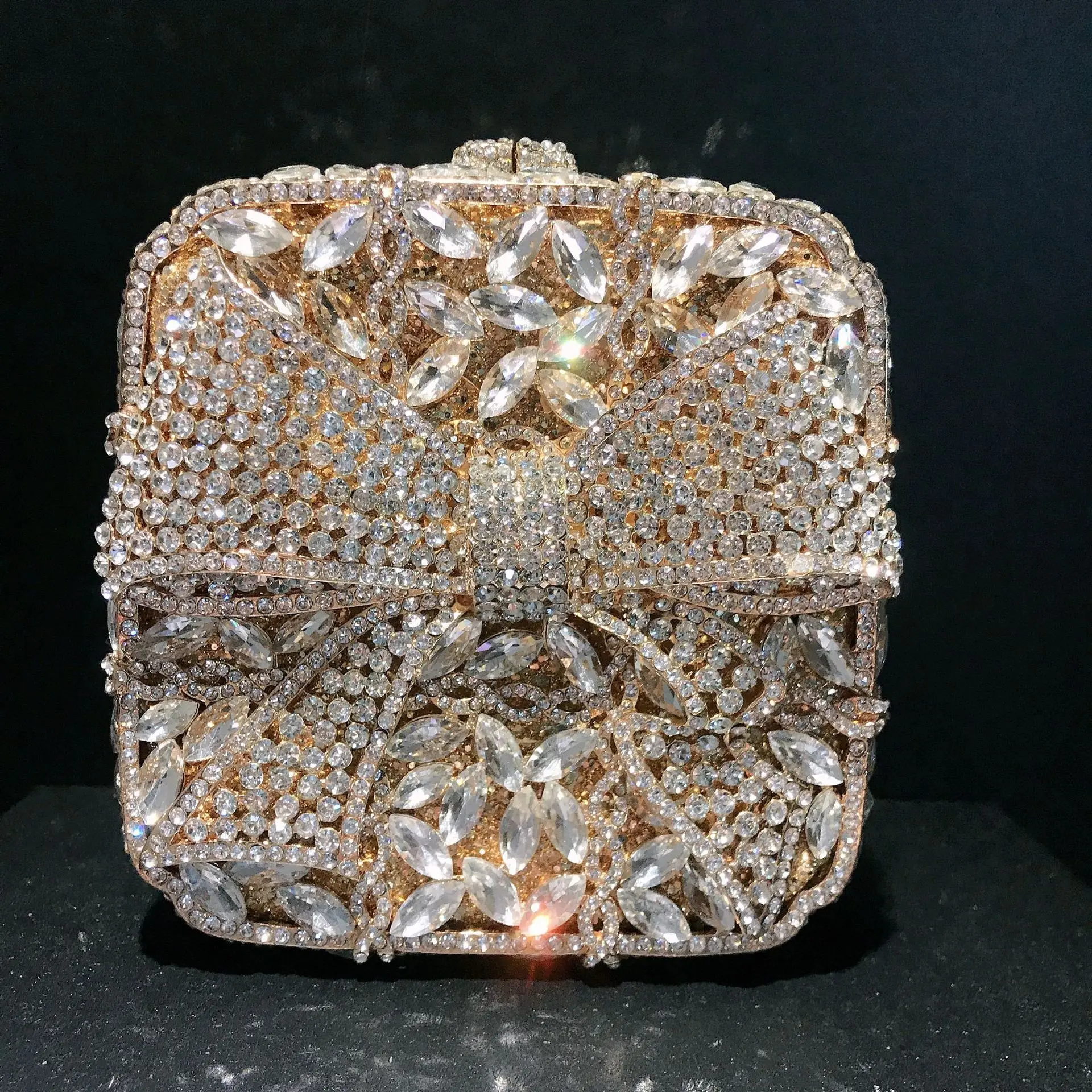 New Diamond Clutch The Latest Style Is On Sale Women Rhinestone Evening Bags Luxury Designer Handbags for Female Shiny Party Bag