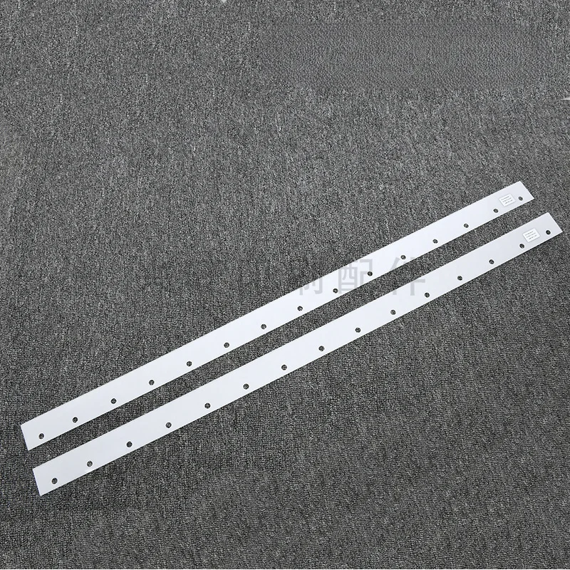 

1 pcs for KOMORI Japanese Komori G40 printing press 1085mm squeegee