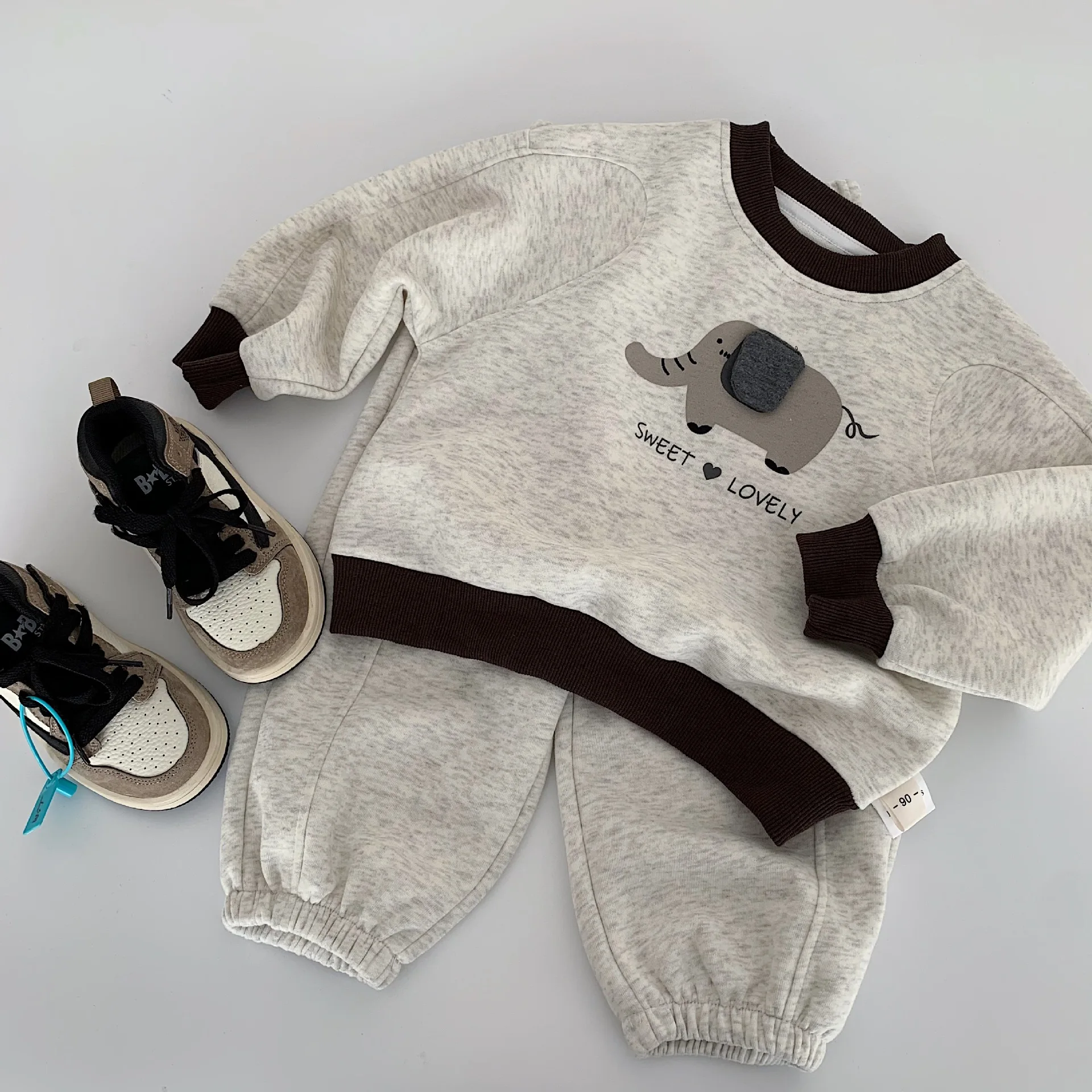 

2025 Winter Children Boy Clothes Set Elephant Printed Thick Warm Toddler Boys Sweatshirt+mid Waist Teenager Boy Solid Loose Pant