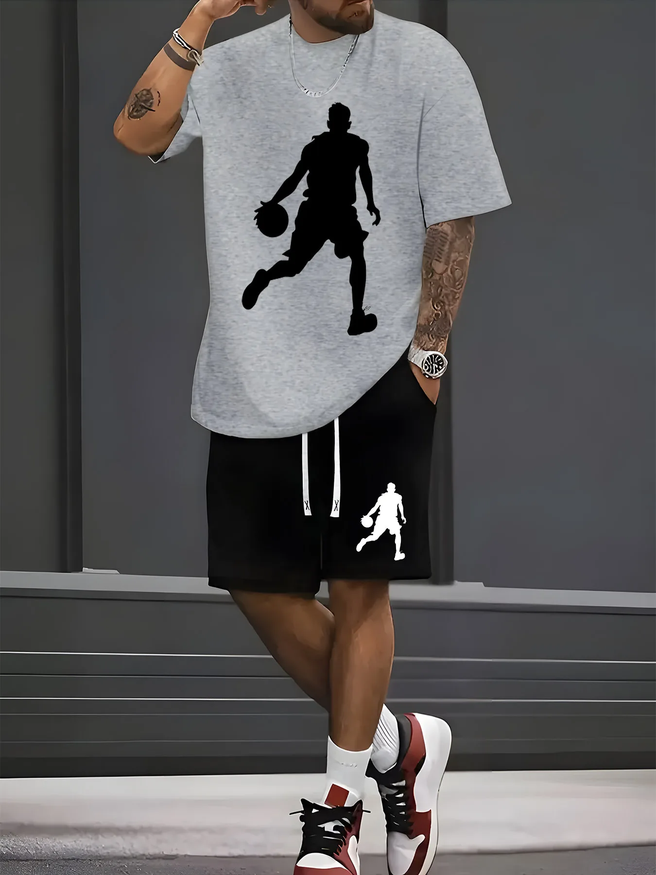 

Summer Men's Fashionable Breathable Comfort Set Basketball Player Print Crew Neck T-Shirt and Shorts Set Outdoor Casual Top