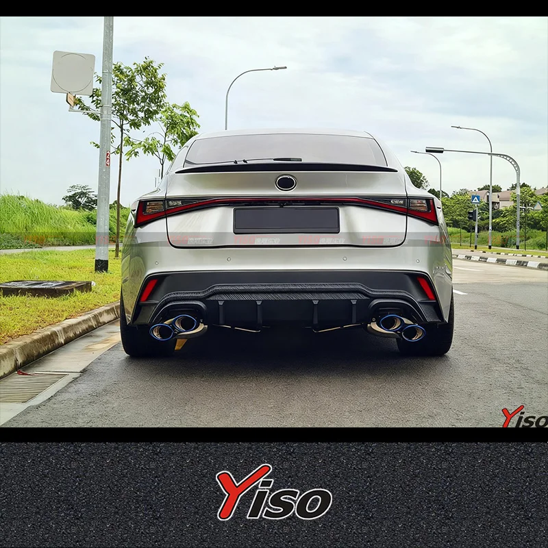 Suitable for 2022-2024 IS300 and IS350 carbon fiber TOMS front shovel side skirts rear lips spoiler wraparound Aerodynamic view 3
