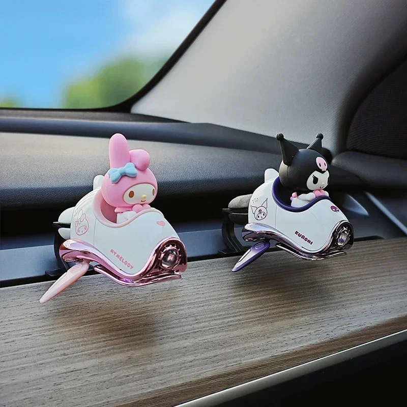 MINISO Sanrio HelloKitty Spaceship Car Aromatherapy Ornaments Air Outlet Car Deodorization Cartoon Melody Kuromi Car Decoration