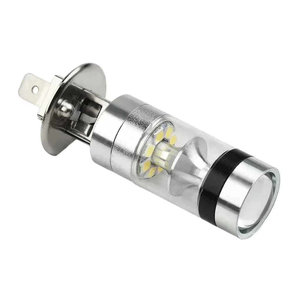 

2pcs Car Headlight Bulbs Car Lights H1 100W LED White Light 12V-24V 20SMD Projector Fog Driving DRL Light Bulb 6000K