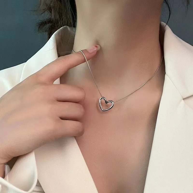 Simple Trendy Heart Pendent Necklace for Women Creative Design Gold Color Stainless Steel Chain Chokers Neck Jewelry Accessories image 2