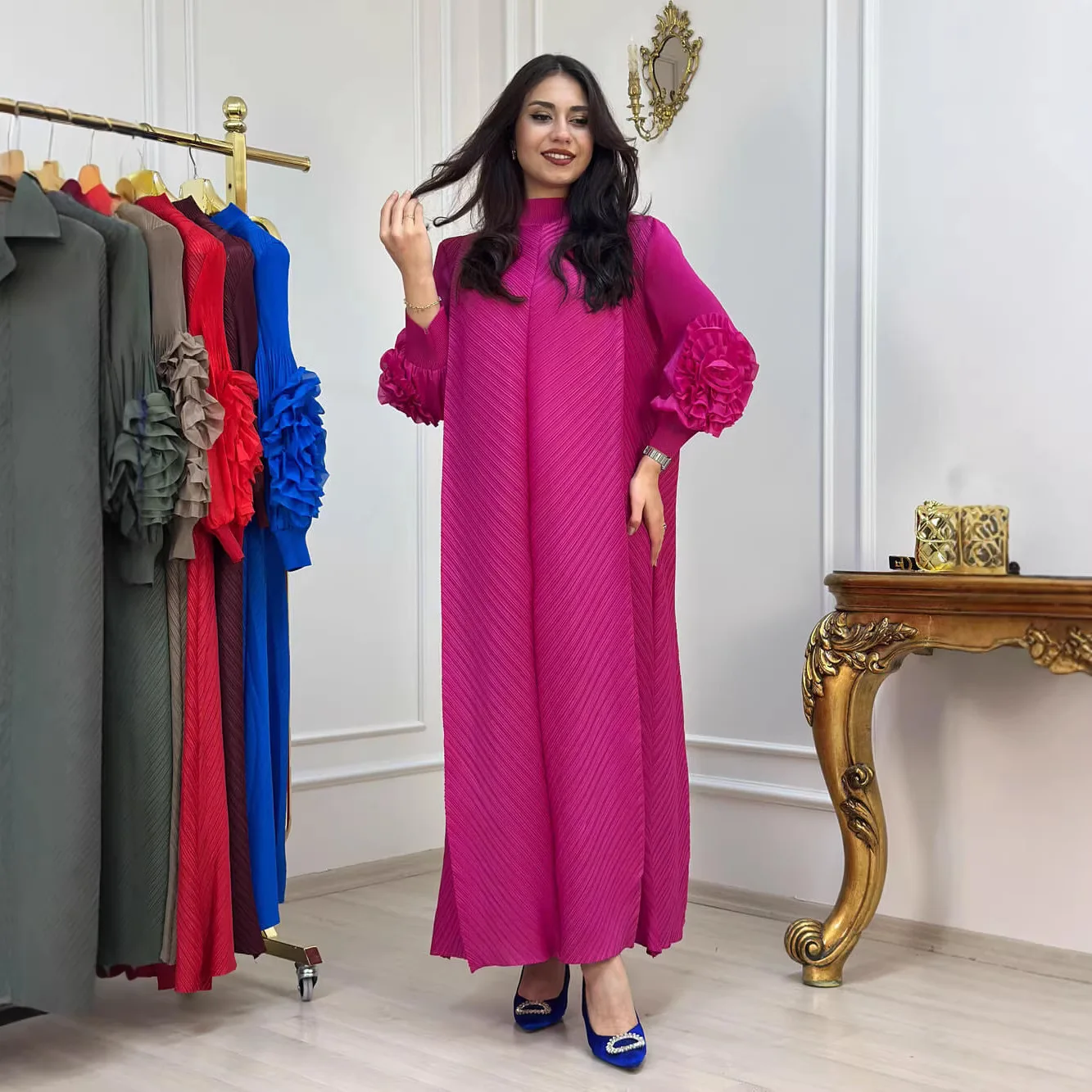 

Miyake pleated hand-flowered dress solid color embroidered temperament loose high-end ladylike temperament women's dress