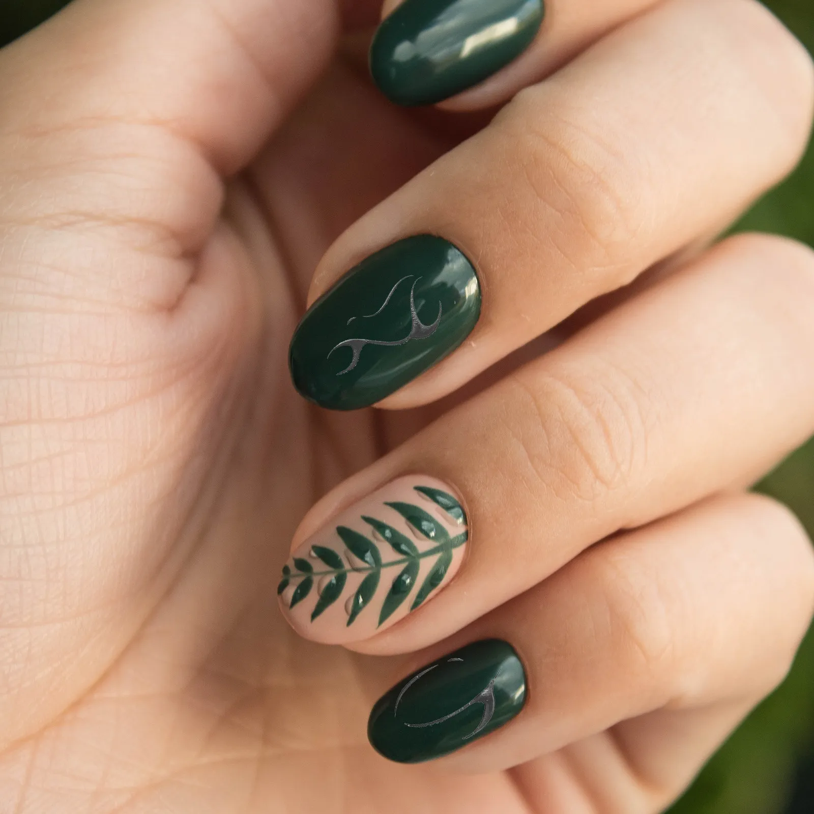 

10 шт. наклеек для ногтей с мраморным узором, самоклеящиеся, геометрический волнистый дизайн, серебряные наклейки для декора ногтей, для свадеб, вечеринок, Нового года