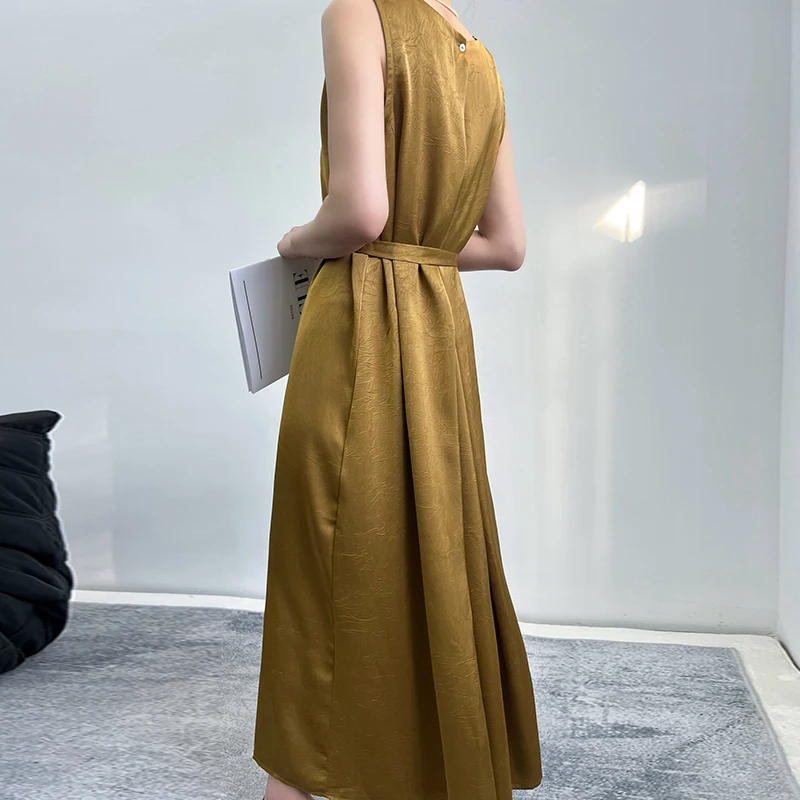 Vestido de seda para mujer, estampado de flores de color liso, cuello redondo, informal y transpirable, sin mangas, nuevo estilo primavera y verano 2025