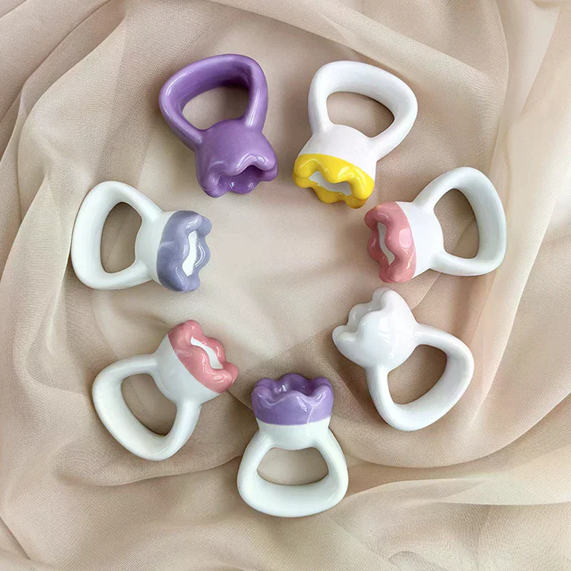 

Massage Gua Sha Plate Ceramic Guasha Massage Board Ring Shape Skin Tightening Compact Ergonomic For Face Head Shoulder Knee