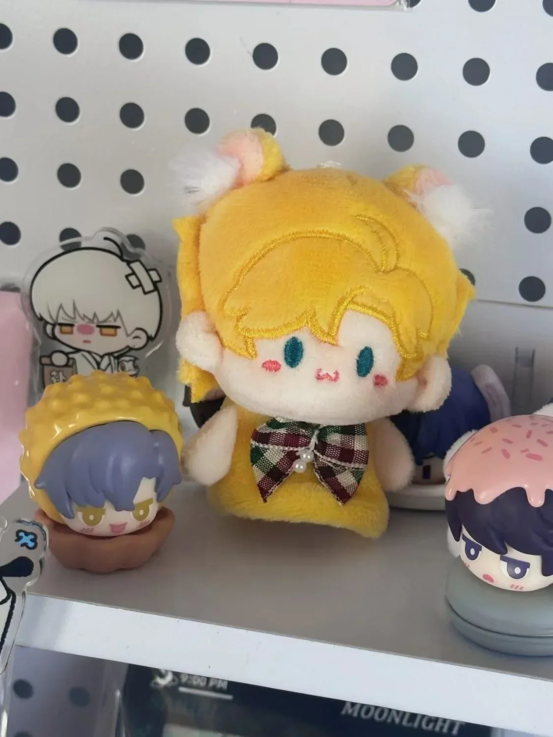 آين لجميع الأوقات Lovebrush سجلات كلارنس Alzad Rorschach الزمرد أنيمي إصبع أفخم أرقام قلادة الجسم بلوشي هدية