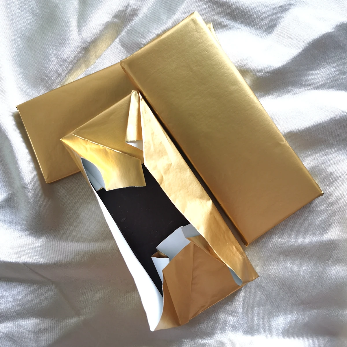 Gold Laminated Foil Wrapper for Chocolate and Candy Bar Packaging, Foil Backing Paper, 18x25cm, 500PCs