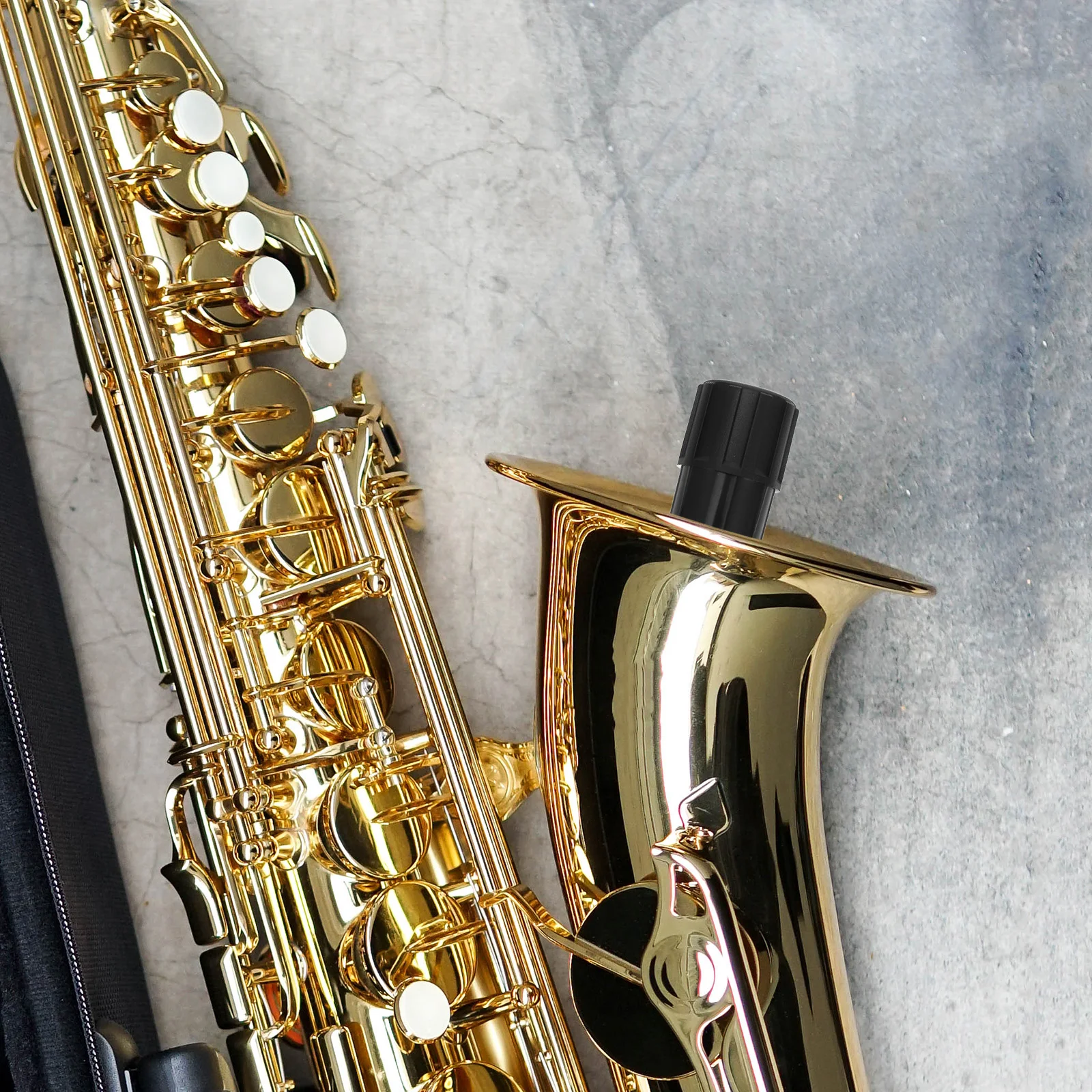 

Saxophone End Plug 24.5mm Inner Diameter Plastic Sax Plug for Alto Saxophone Black Professional Flat B Tenor Compatible Ce50