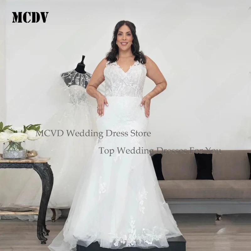 

MCDV 2026 Backless Plus Size Wedding Dress V Neck Mermaid Sleeveless Lace Bridal Gowns Customized Bride