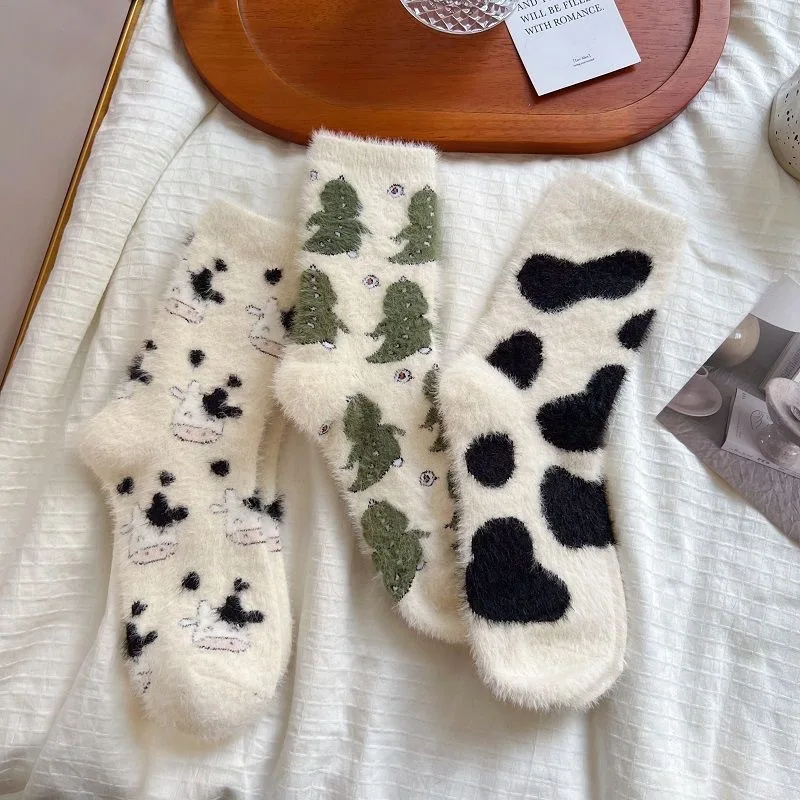 3 Pairs Cute Cow Spots Dinosaur Socks Women Winter Thickened Warm Coral Fleece Socks Cartoon Print Plush Mid Length Socks Kawaii