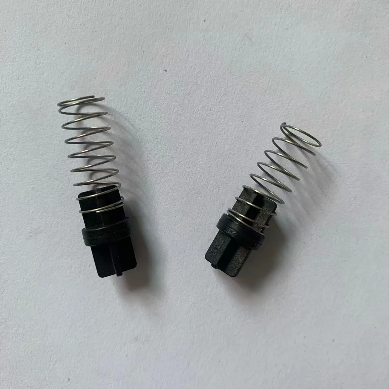 Juego de 2 Válvulas Unidireccionales con Resorte y Bola de Sellado para Dron Agrícola DJI T50/T25, Accesorios