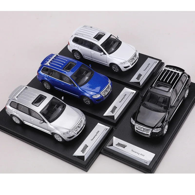 Simulation 1:64 Volkswagen Touareg R50, modèle de voiture moulé sous pression, ornement de collection, Voiture Miniature, cadeau d'anniversaire pour enfants garçons