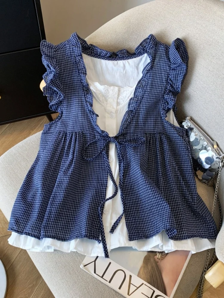 Damska letnia luźna bluzka typu doll irt z drewnianymi szelkami, imitacja dwuczęściowej, oddychająca, cienka, koreańska, prosty krój, casualowa bluzka.