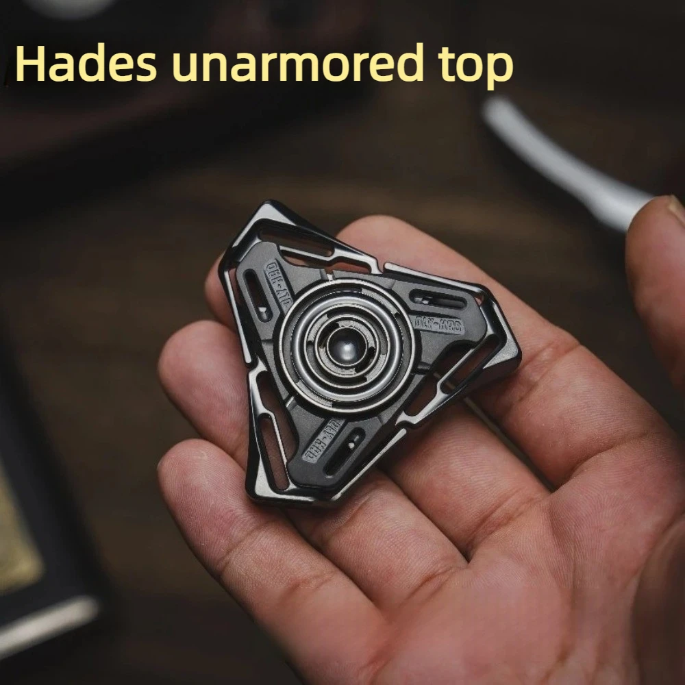 

Hades EDC Zeus Project Tri-Leaf Mechanical Metal Spinner Desktop Decompression Toy