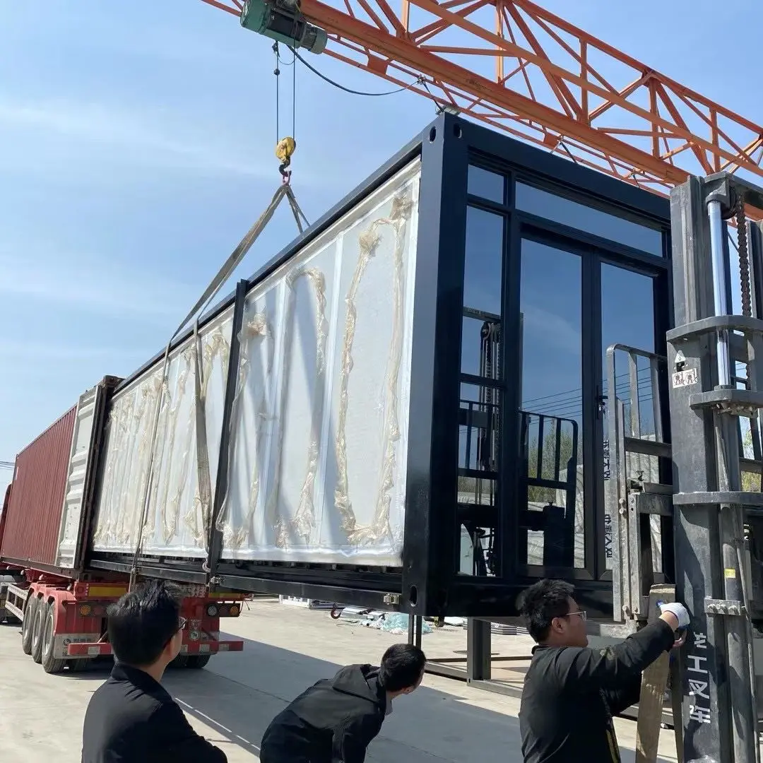 YG 20ft Prefab Container House Cheap Container Homes Prefabricated Houses for Engineering Workers Accomodation and Hotel