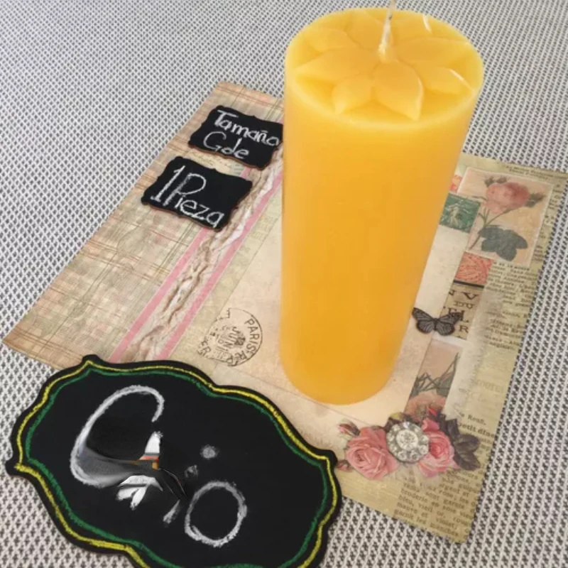 New Silio Liso - Yellow - Large I 1 candle and fan decoration candle