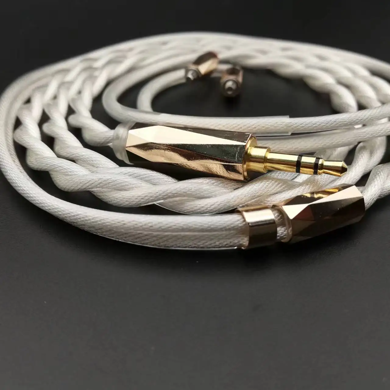 

Hiclass Gold Palladium Cable+Graphene+OCC Silver Plated Headphone Cable 2Pin 0.78 Or MMCX Cable For Hifiman / Fiio /Iem