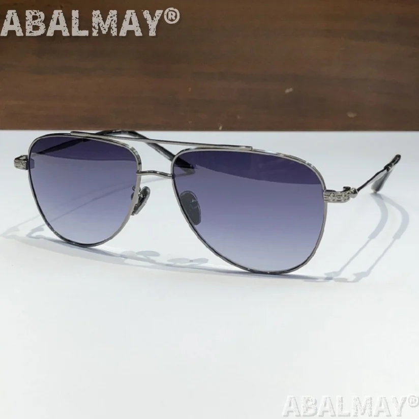 

Top Quality Designer Sunglasses for Men and Women 8231 SIZE 60-15-153 Titanium Luxury Fashion Design Sun Glasses UV400 with box